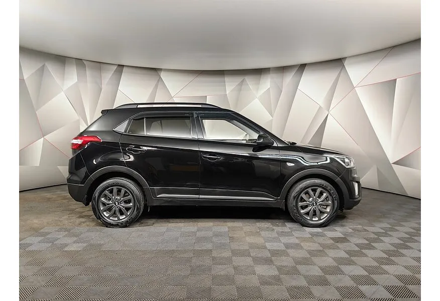 Hyundai Creta 2.0 AT (149 л.с.) Travel Черный в АВИЛОН. Слайд №6
