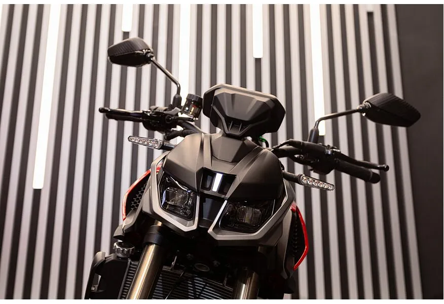 АВИЛОН - QJMOTOR SRK 800 778 см³ (95 л.с.) (95) 778 Красный - slide 9557420