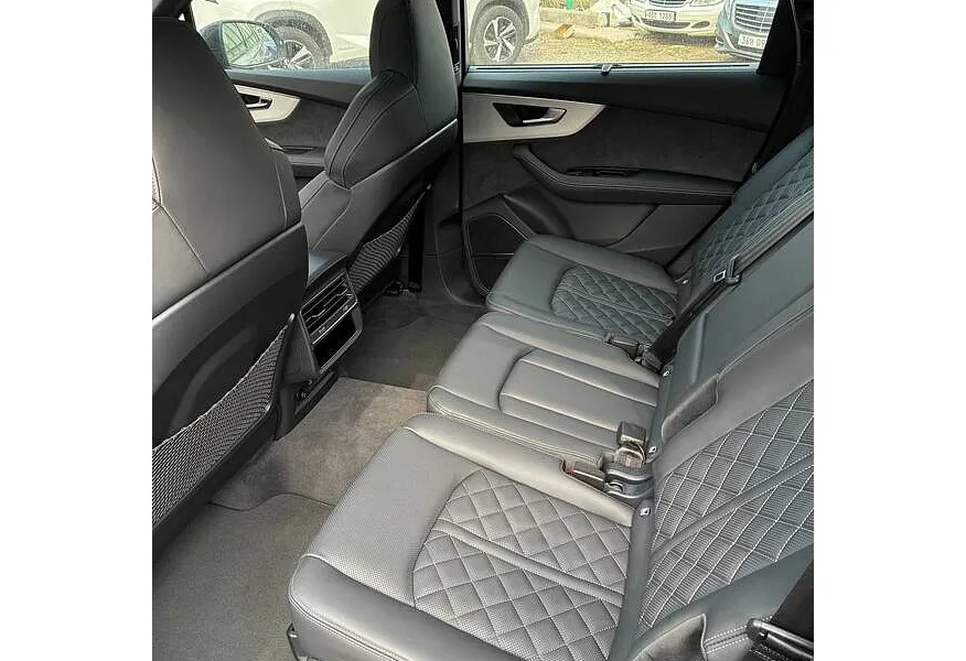 Audi Q7 3.0 TDI Tiptronic quattro (286 л.с.) Серебристый в АВИЛОН. Слайд №5