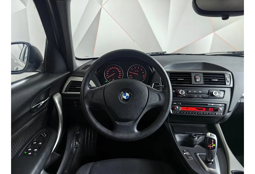 BMW 1 серия 116i AT (136 л.с.) Белый в АВИЛОН. Слайд №15