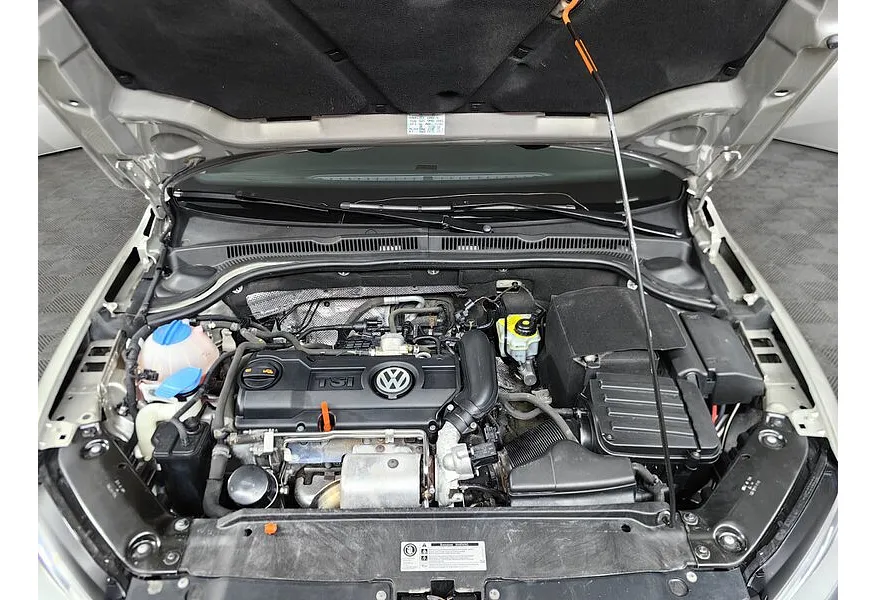 Volkswagen Jetta 1.4 TSI DSG (122 л.с.) Comfortline Серебристый в АВИЛОН. Слайд №11