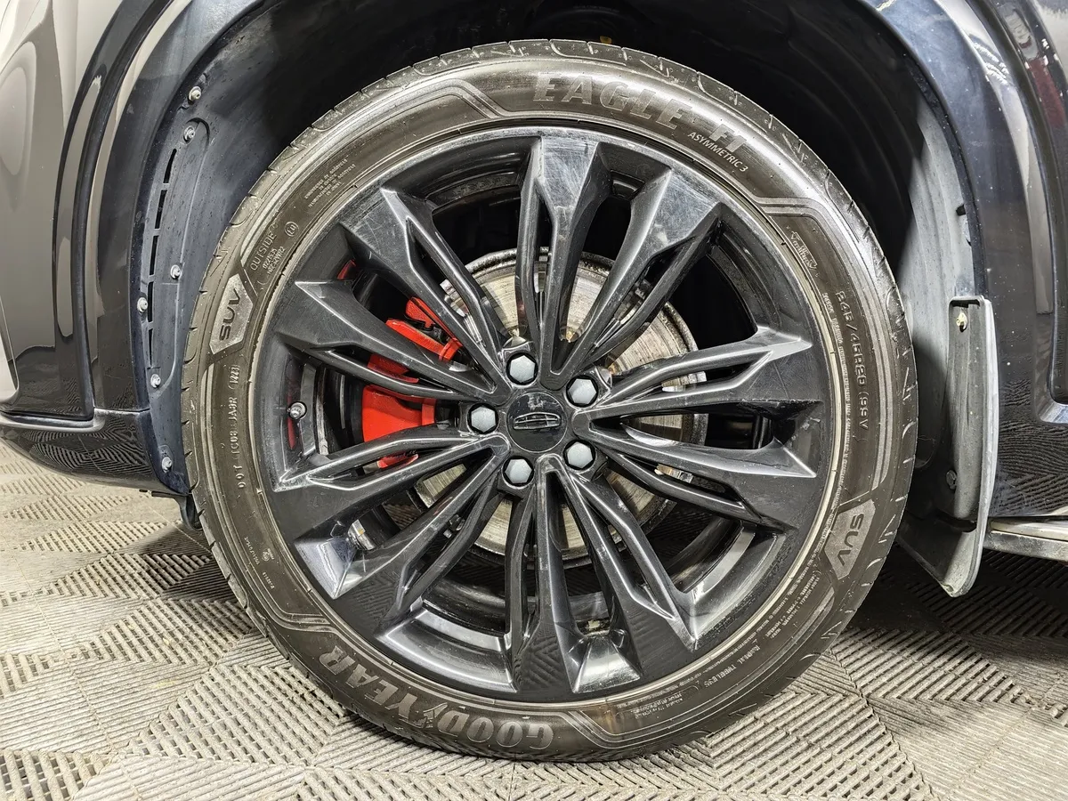 Geely Tugella 2.0 AT AWD (238 л.с.) Flagship Черный в АВИЛОН. Слайд №9