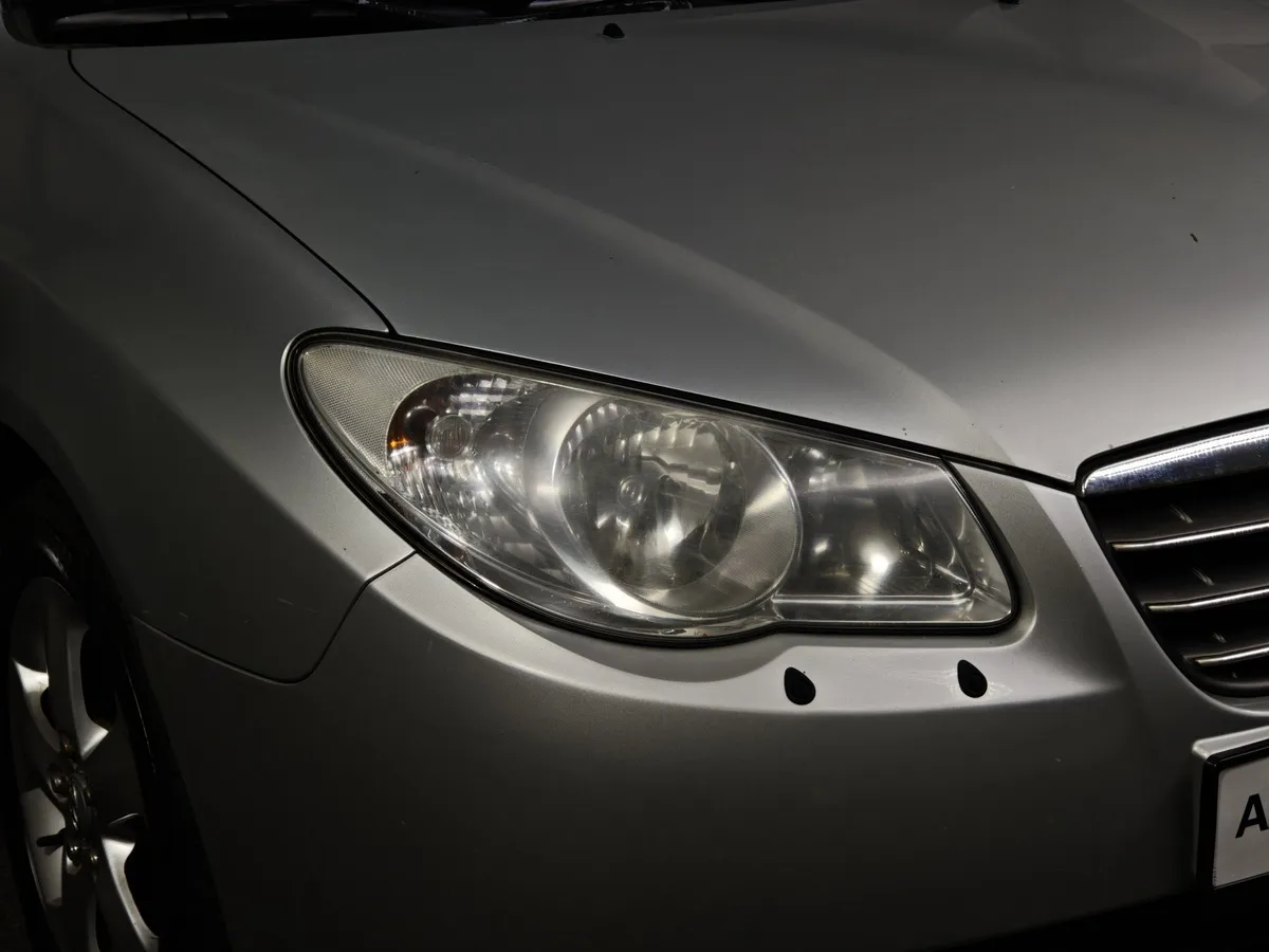 Hyundai Elantra 1.6 AT (122 л.с.) Серебристый в АВИЛОН. Слайд №10