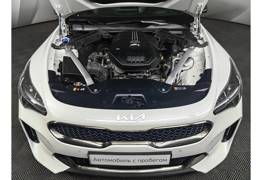 Kia Stinger 2.0 AT AWD (247 л.с.) GT Line Белый в АВИЛОН. Слайд №22