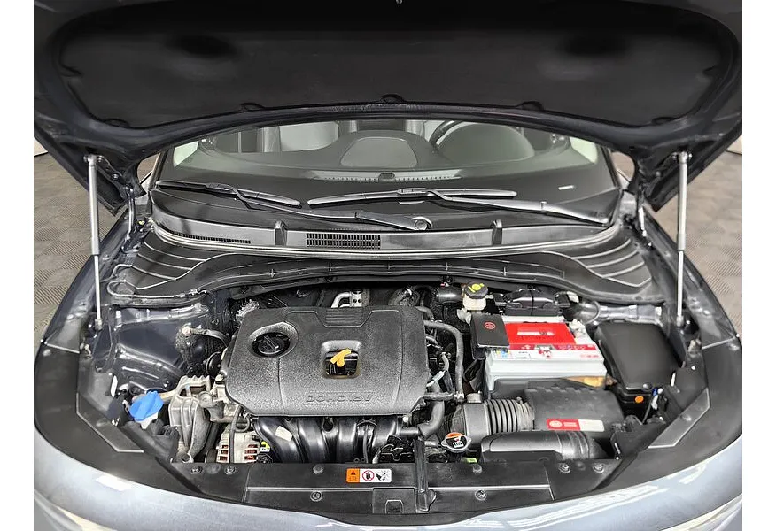 Kia Soul 2.0 MPI AT (150 л.с.) Premium Серый в АВИЛОН. Слайд №11