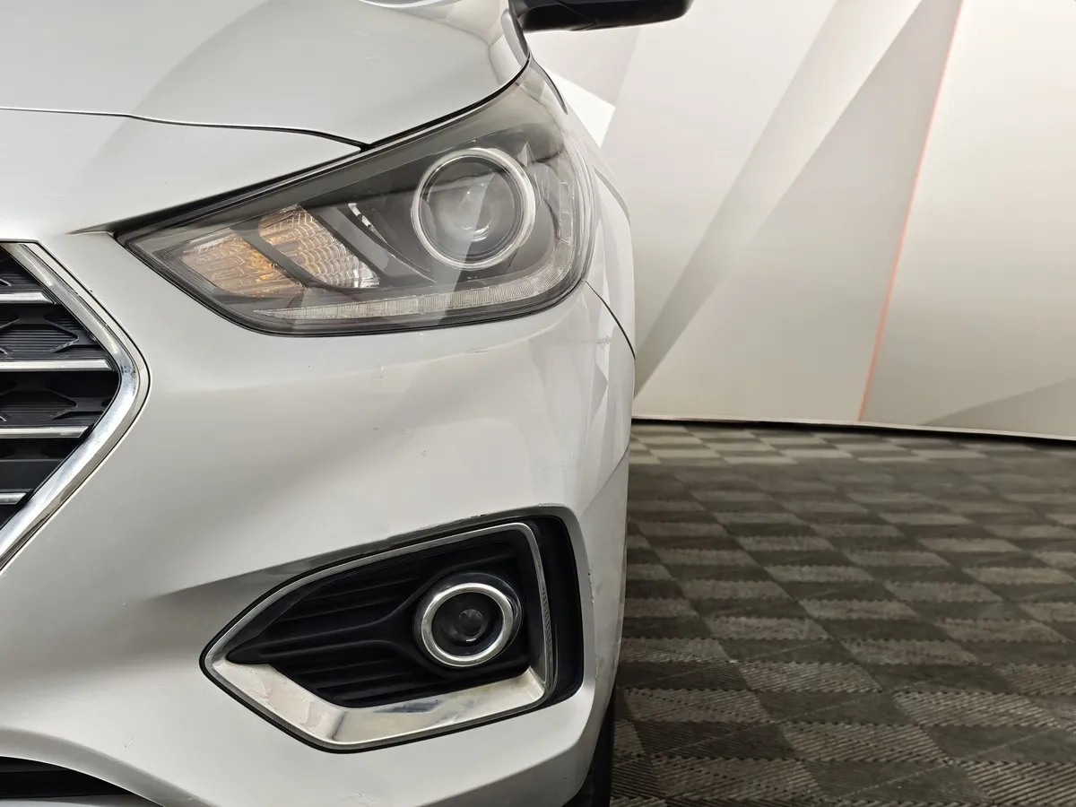 Hyundai Solaris 1.6 AT (123 л.с.) Elegance Серебристый в АВИЛОН. Слайд №10