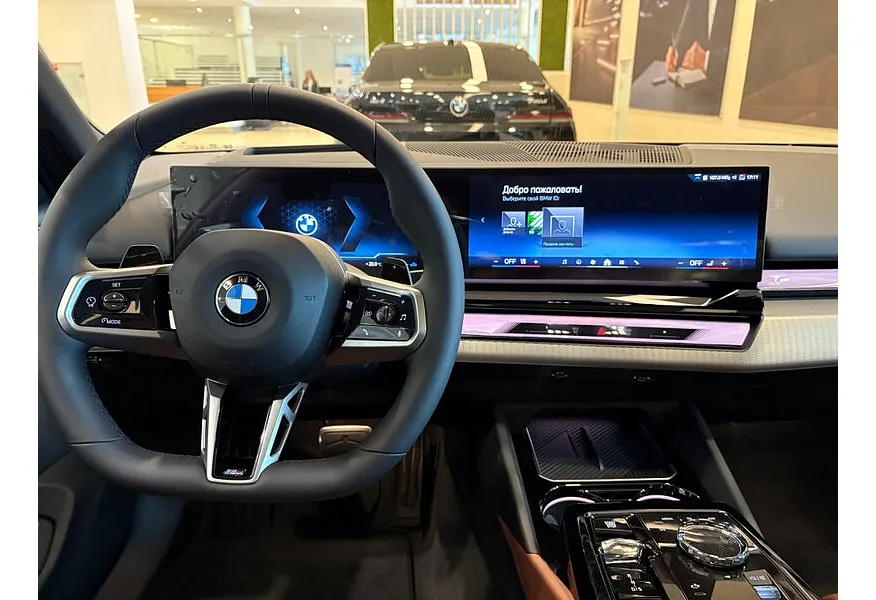 АВИЛОН - BMW 5 серия 530i xDrive AT (252 л.с.) Серый - slide 4