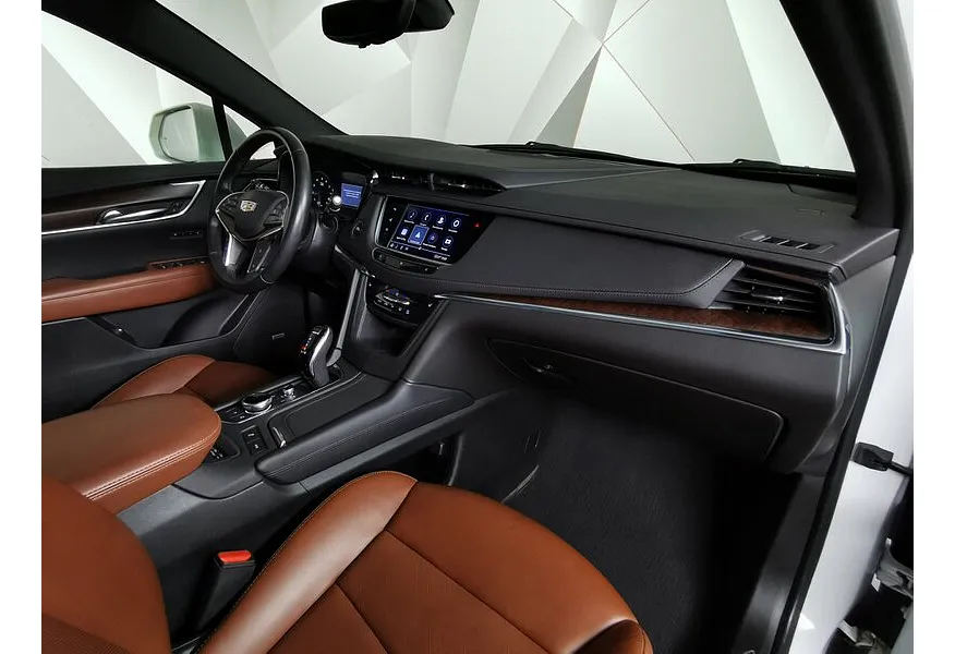 Cadillac XT5 2.0T АТ AWD (200 л.с.) Premium Luxury Белый в АВИЛОН. Слайд №13
