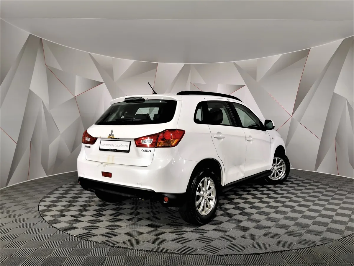 Mitsubishi ASX 1.6 MT 2WD (117 л.с.) Белый в АВИЛОН. Слайд №2