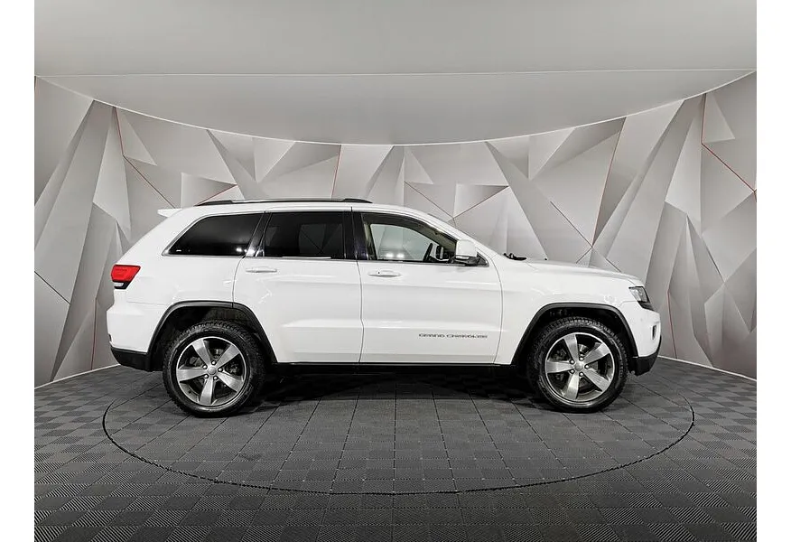 Jeep Grand Cherokee 3.6 AT AWD (286 л.с.) Белый в АВИЛОН. Слайд №6