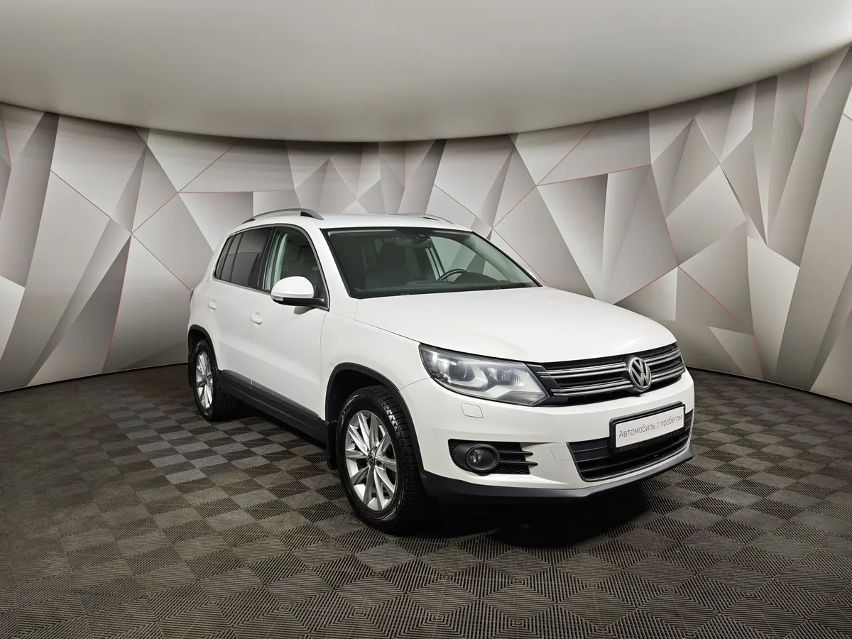Volkswagen Tiguan 2.0 TSI 4Motion AT (170 л.с.) Track & Field Белый в АВИЛОН. Слайд №3