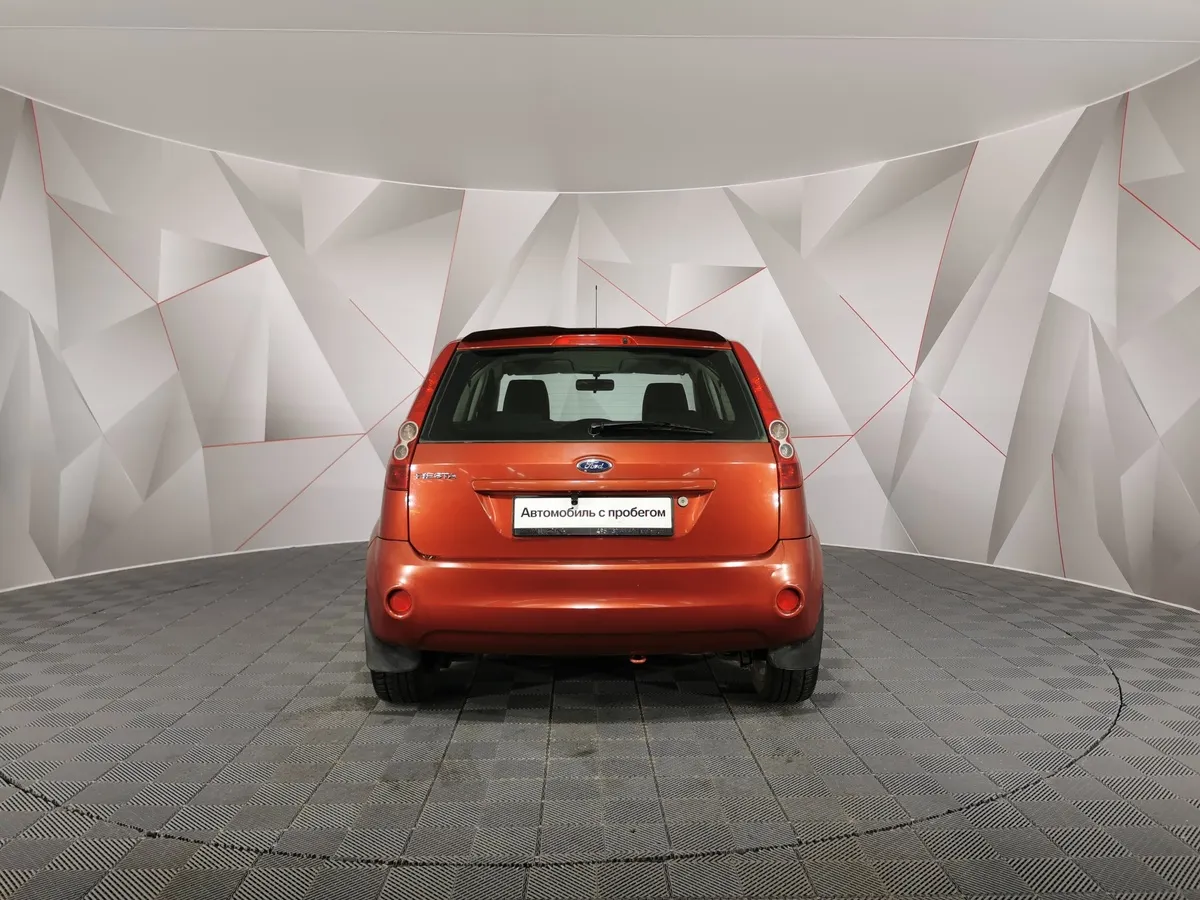 Ford Fiesta 1.6 MT (101 л.с.) Trend + Красный в АВИЛОН. Слайд №8