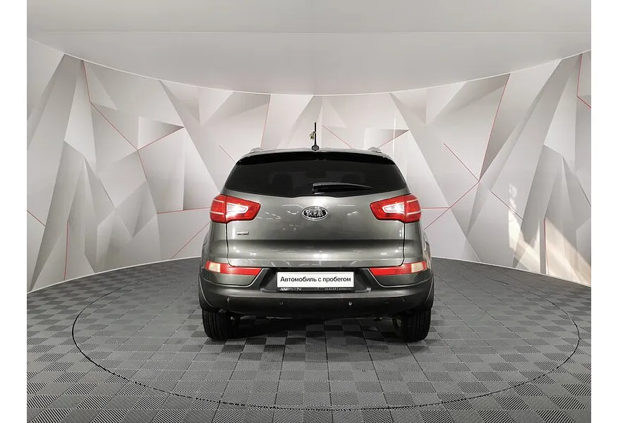 Kia Sportage 2.0 AT AWD (150 л.с.) Серебристый в АВИЛОН. Слайд №6