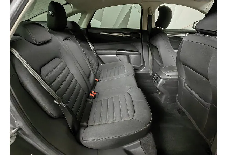 Ford Mondeo 2.5 AT (149 л.с.) Trend Серый в АВИЛОН. Слайд №15