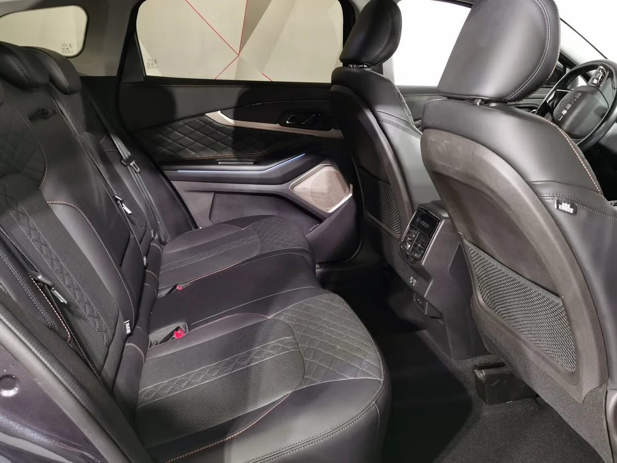 EXEED TXL 1.6 TGDI DCT7 AWD (186 л.с.) Серый в АВИЛОН. Слайд №15