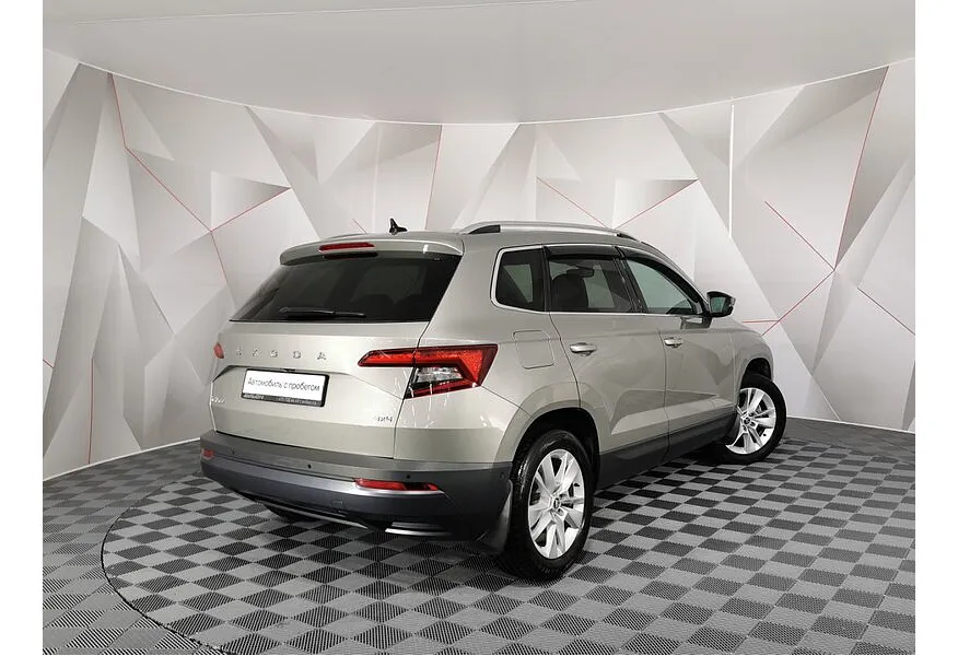Skoda Karoq 1.4 AMT AWD (150 л.с.) Ambition Коричневый в АВИЛОН. Слайд №8