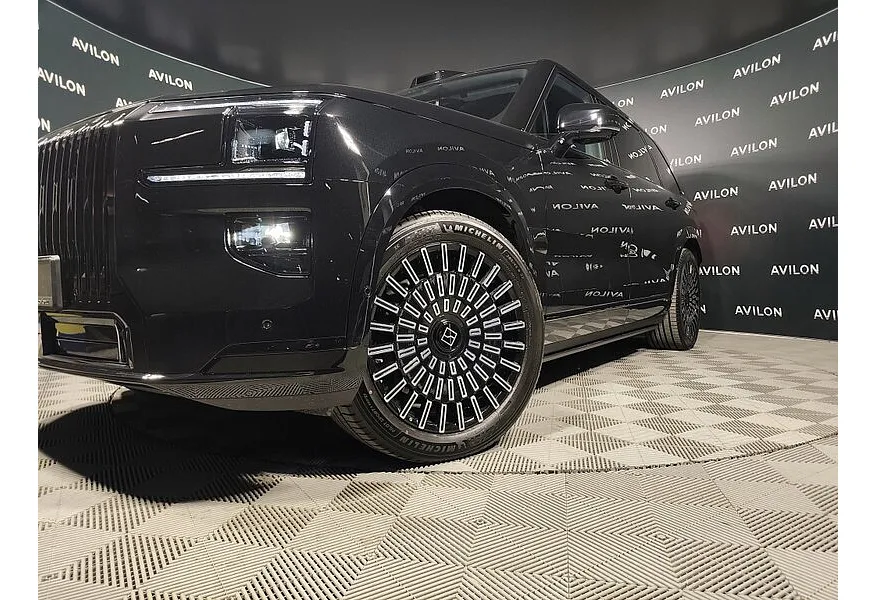 Zeekr 9X 2.0h AT 4WD (1177 л.с.) Max Черный в АВИЛОН. Слайд №22
