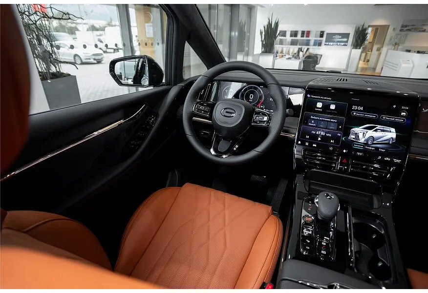 GAC M8 2.0T AT (231 л.с.) 4 места Lounge Белый в АВИЛОН. Слайд №13