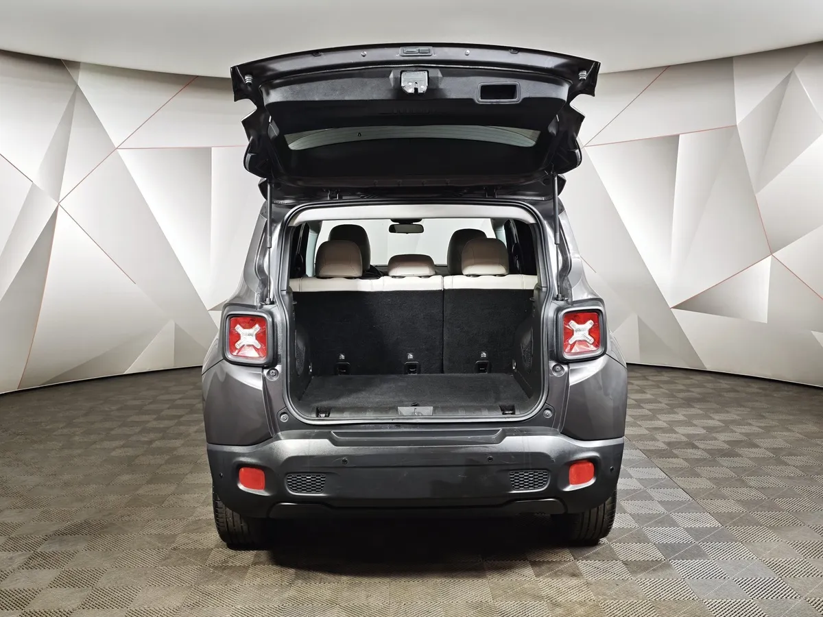 Jeep Renegade 2.4 AT 4x4 (184 л.с.) Trailhawk Серый в АВИЛОН. Слайд №12