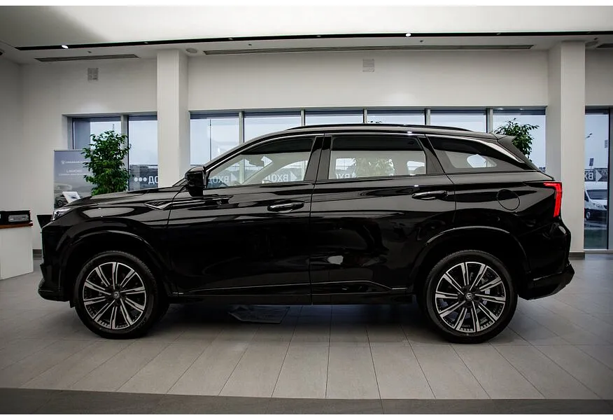 Changan CS75PLUS 2.0 AT (223 л.с.) Tech Черный в АВИЛОН. Слайд №3