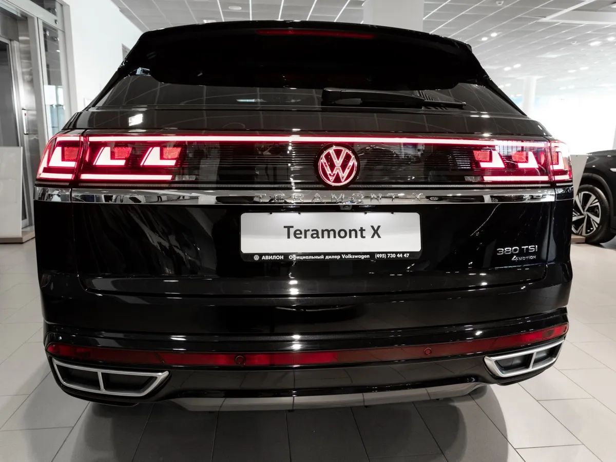 Volkswagen Teramont X 2.0 7DSG AWD (220 л.с.) Черный в АВИЛОН. Слайд №4