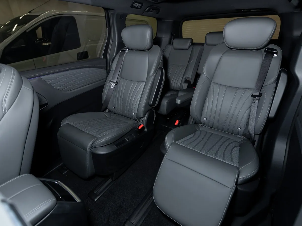Sollers SP7 2.0T GDI 8AT FWD (224 л.с.) Черный в АВИЛОН. Слайд №7