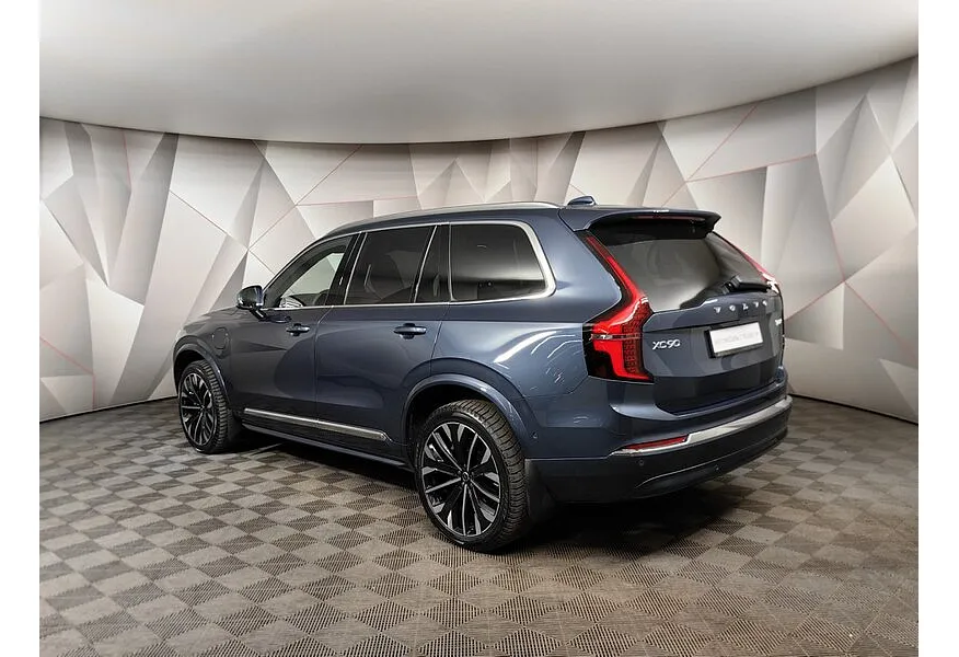 Volvo XC90 2.0 T8 plug-inhybrid AT AWD (7 мест) (455 л.с.) Ultra Bright Синий в АВИЛОН. Слайд №4
