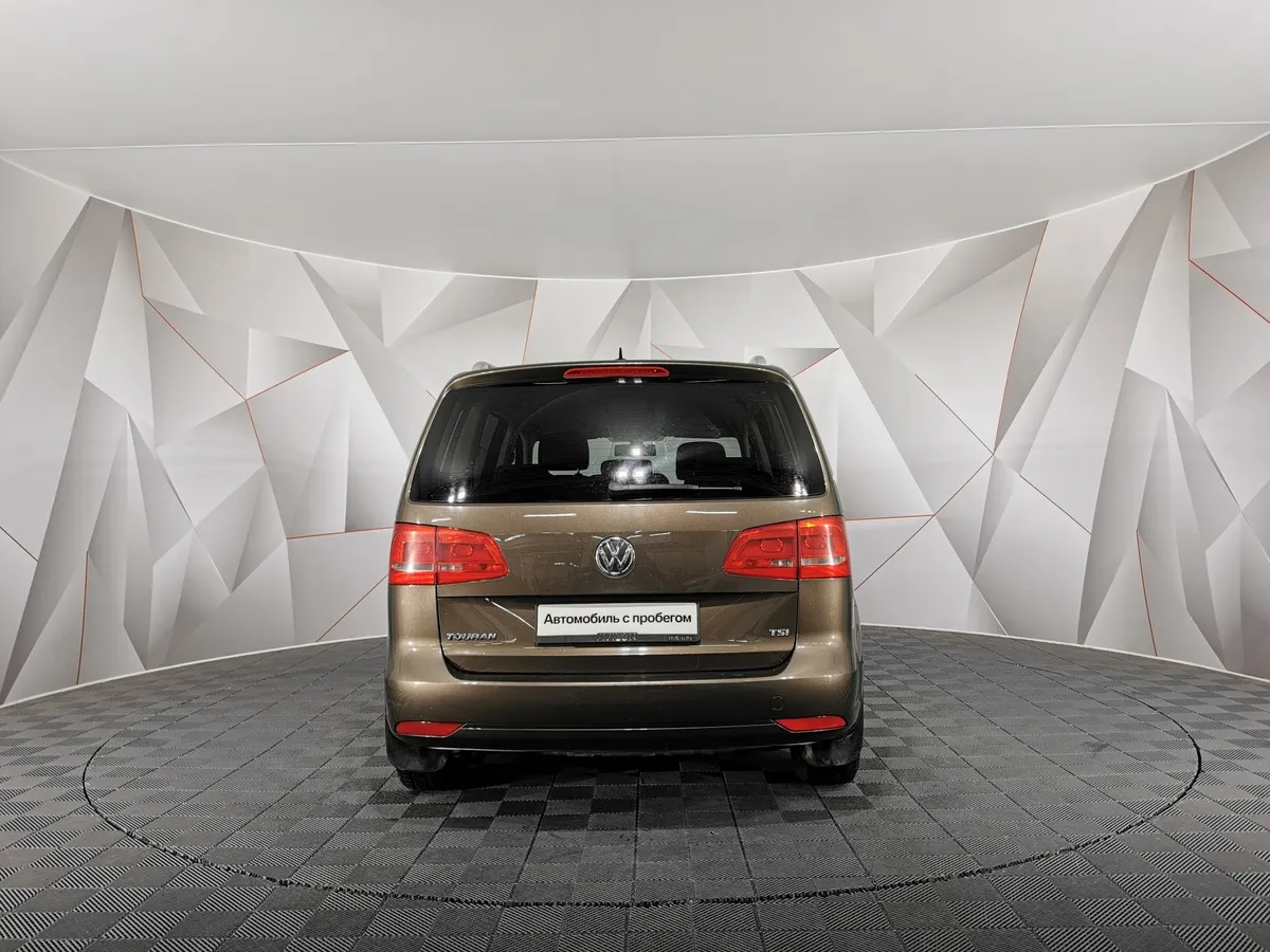 Volkswagen Touran 1.4 TSI DSG (170 л.с.) Highline Коричневый в АВИЛОН. Слайд №8