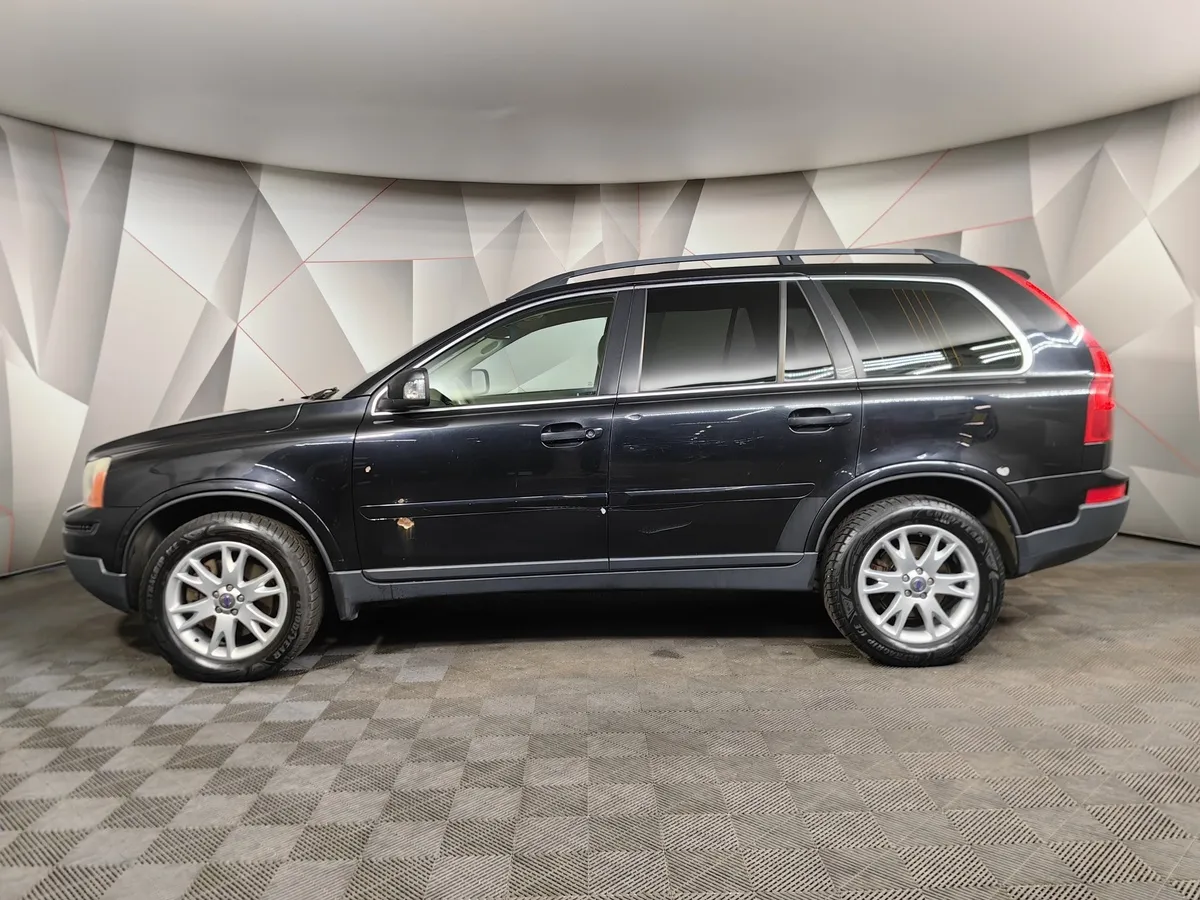 Volvo XC90 2.5 T5 Geartronic AWD (5 мест) (210 л.с.) Черный в АВИЛОН. Слайд №5