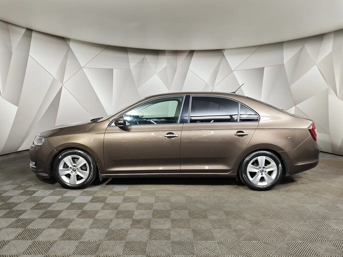 Skoda Rapid 1.6 AT (110 л.с.) Active Коричневый в АВИЛОН. Слайд №5