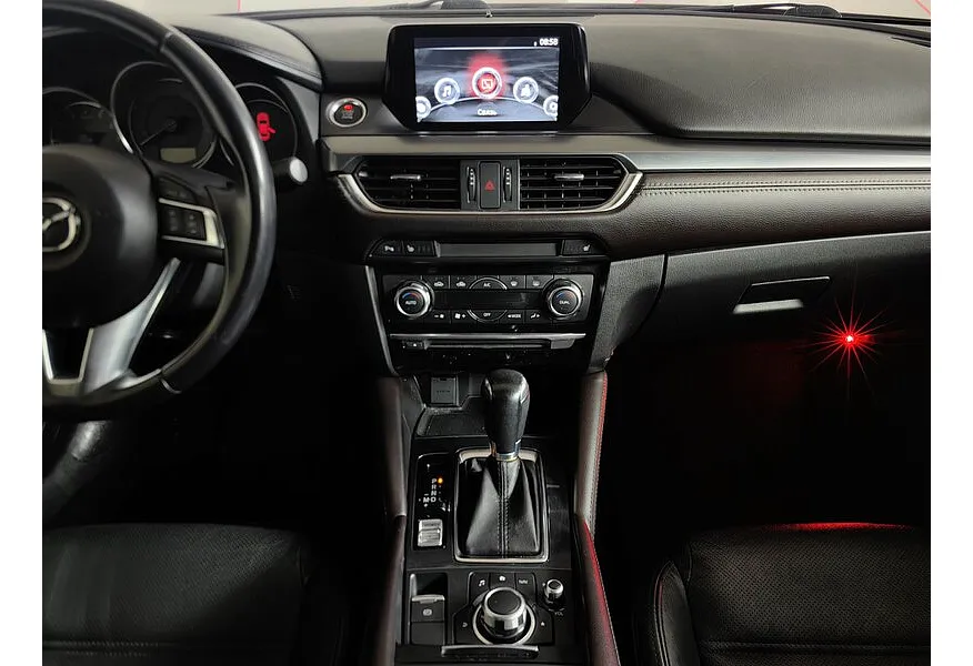Mazda 6 2.5 SKYACTIV-G AT (192 л.с.) Красный в АВИЛОН. Слайд №15 Mazda 6 2.5 SKYACTIV-G AT (192 л.с.) Красный в АВИЛОН. Слайд №15