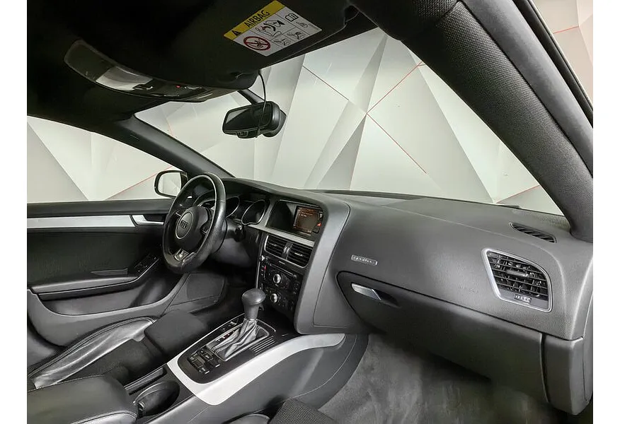 LIVE. Слайд №9