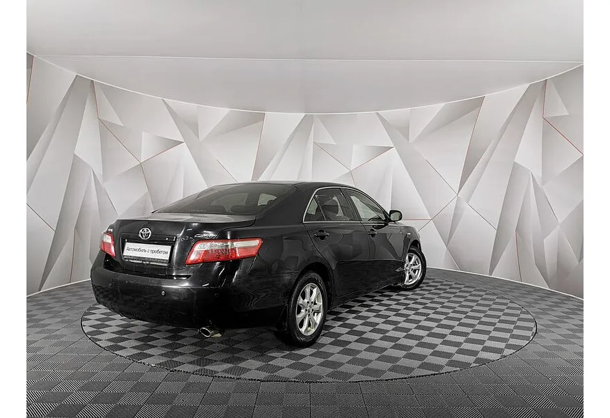 Toyota Camry 2.4 VVT-i AT (167 л.с.) Черный в АВИЛОН. Слайд №2