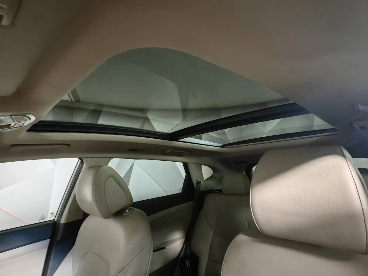 Hyundai Tucson 1.6 DCT 4WD (177 л.с.) Prime + High-tech pack Бежевый в АВИЛОН. Слайд №23