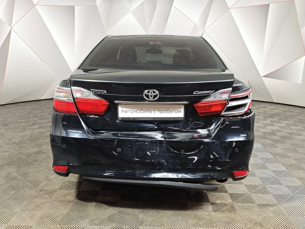 Toyota Camry 2.5 AT (181 л.с.) Черный в АВИЛОН. Слайд №8