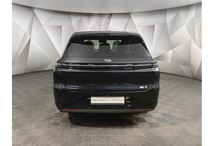 Li Auto L6 1.5 AT 4WD (150 л.с.) Max Черный в АВИЛОН. Слайд №8