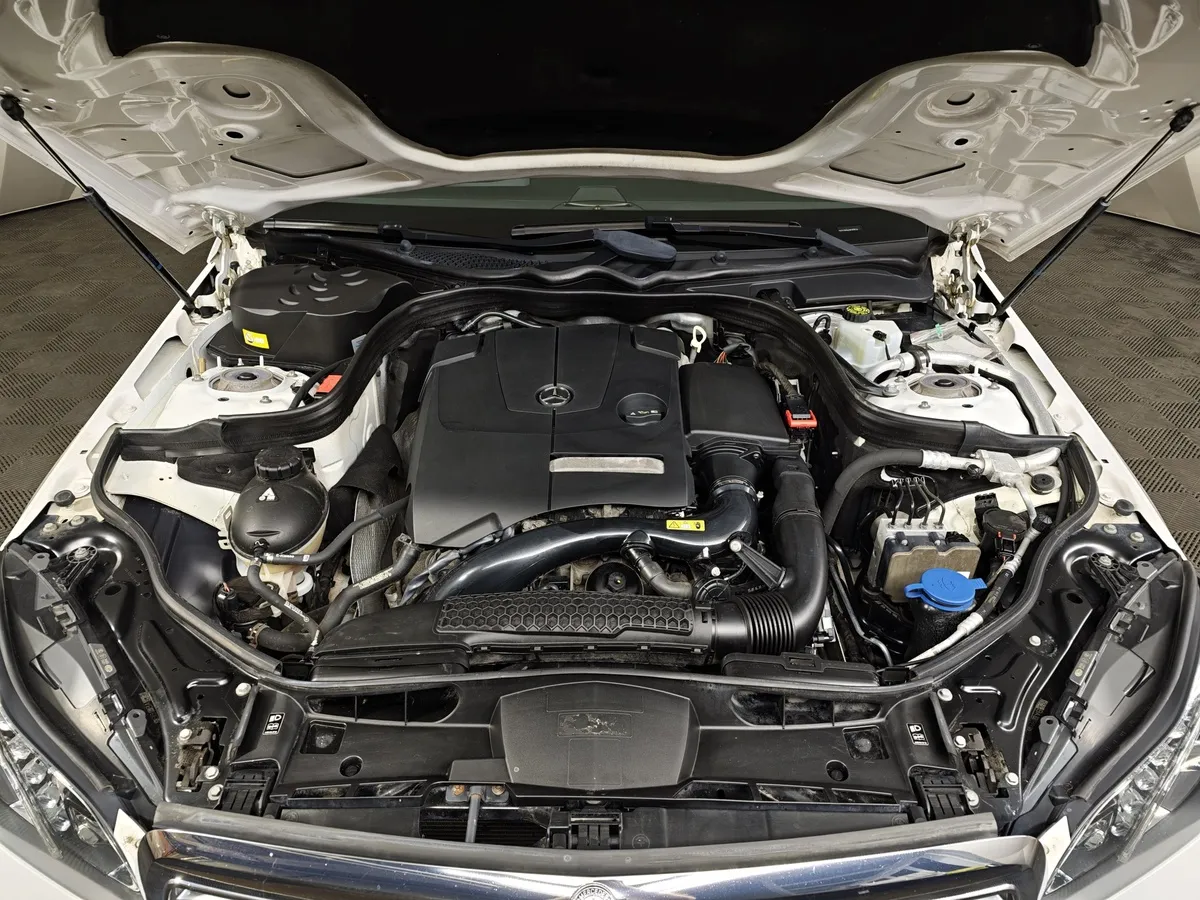 Mercedes-Benz E-Класс E 200 T BlueEfficiency 7G-Tronic Plus (184 л.с.) Белый в АВИЛОН. Слайд №11