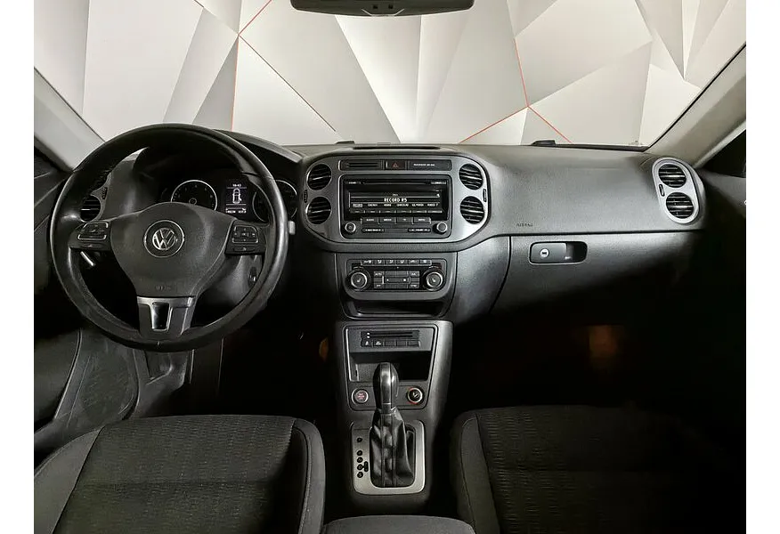 Volkswagen Tiguan 2.0 TSI 4Motion AT (170 л.с.) Sport & Style Коричневый в АВИЛОН. Слайд №14