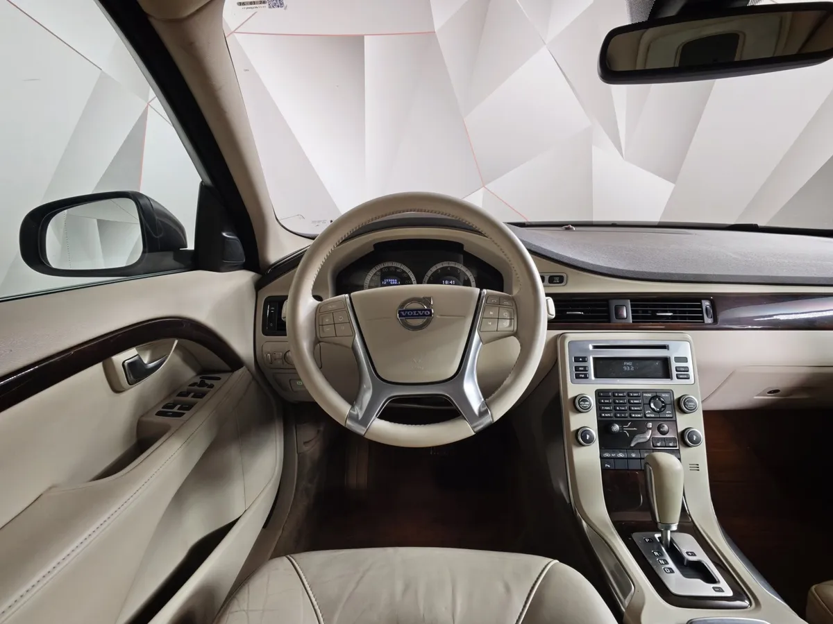 Volvo S80 2.5 Turbo Geartronic (231 л.с.) Коричневый в АВИЛОН. Слайд №19