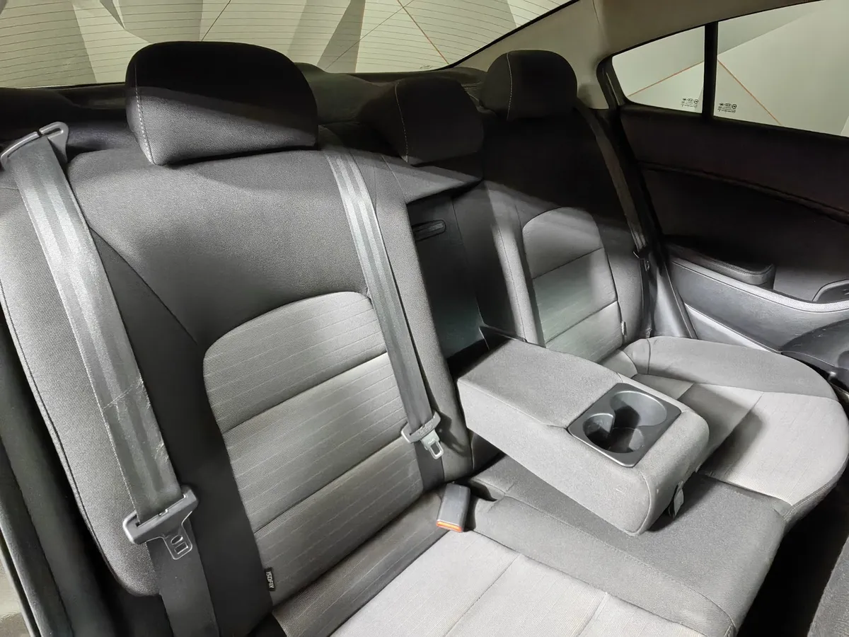 Kia Cerato 1.6 AT (130 л.с.) Бежевый в АВИЛОН. Слайд №17