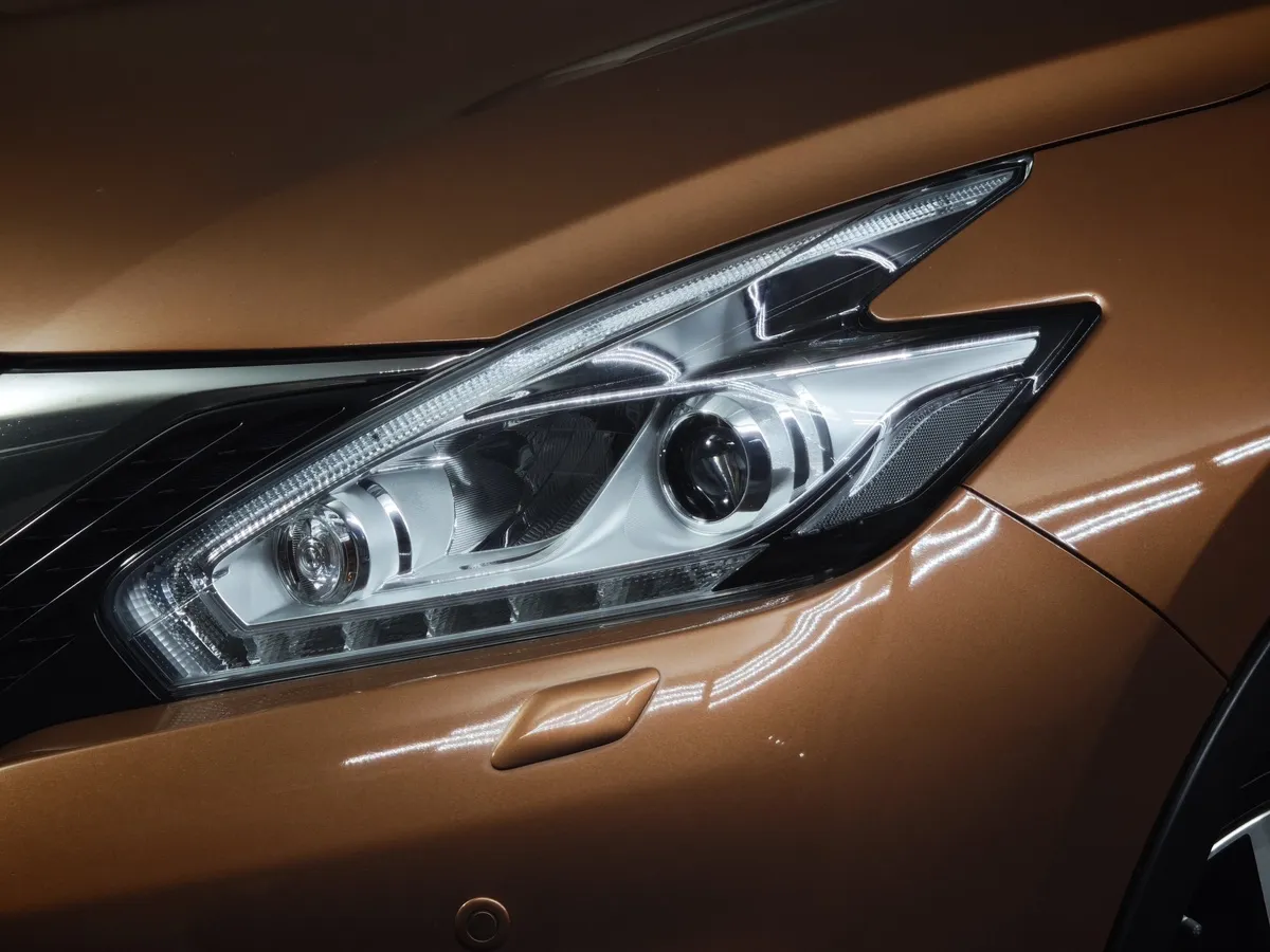 Nissan Murano 3.5 Xtronic AWD (249 л.с.) Оранжевый в АВИЛОН. Слайд №10