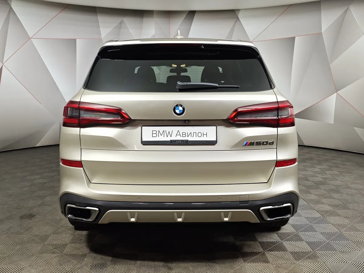 BMW X5 M50d Steptronic xDrive (400 л.с.) M Special Бежевый в АВИЛОН. Слайд №4
