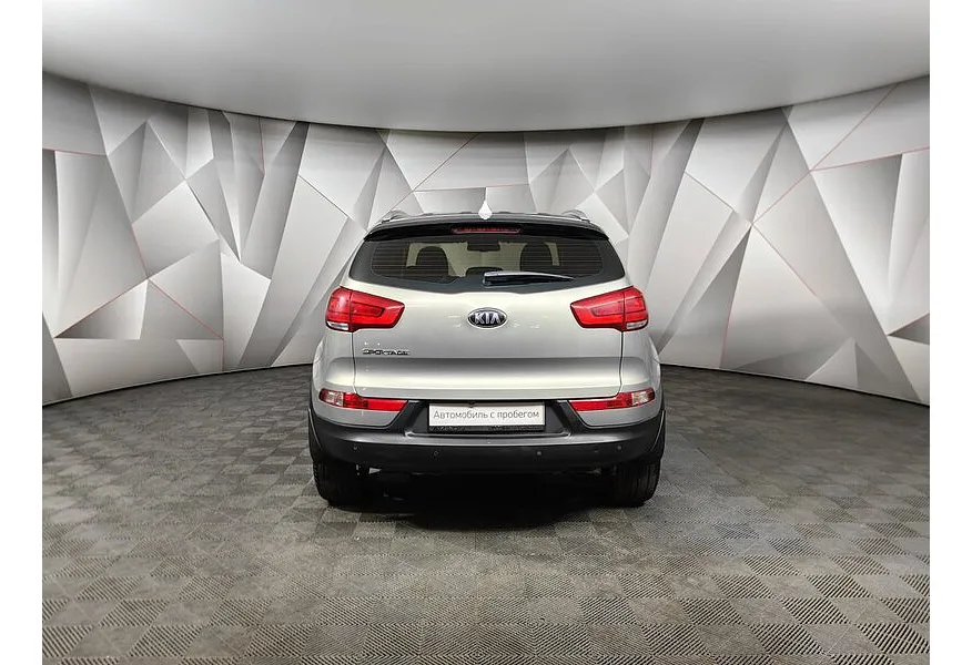 Kia Sportage 2.0 AT 4WD (150 л.с.) Luxe Серебристый в АВИЛОН. Слайд №8