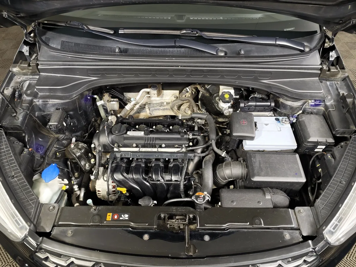 Hyundai Creta 1.6 AT (123 л.с.) Active + Light + Winter Черный в АВИЛОН. Слайд №11