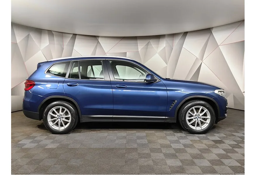BMW X3 xDrive20i AT (184 л.с.) Base Локальная сборка Синий в АВИЛОН. Слайд №3