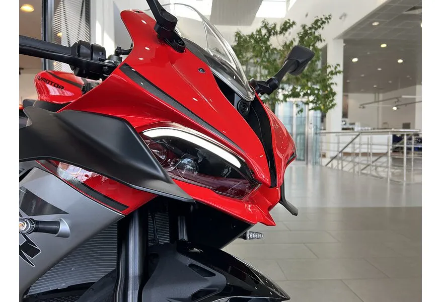 QJMOTOR SRK 921 RR 921 см³ (129 л.с.) (129) 921 Белый в АВИЛОН. Слайд №17