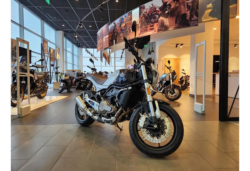 QJMOTOR SRV 550 550 см³ (47 л.с.) 550 Черный в АВИЛОН. Слайд №3