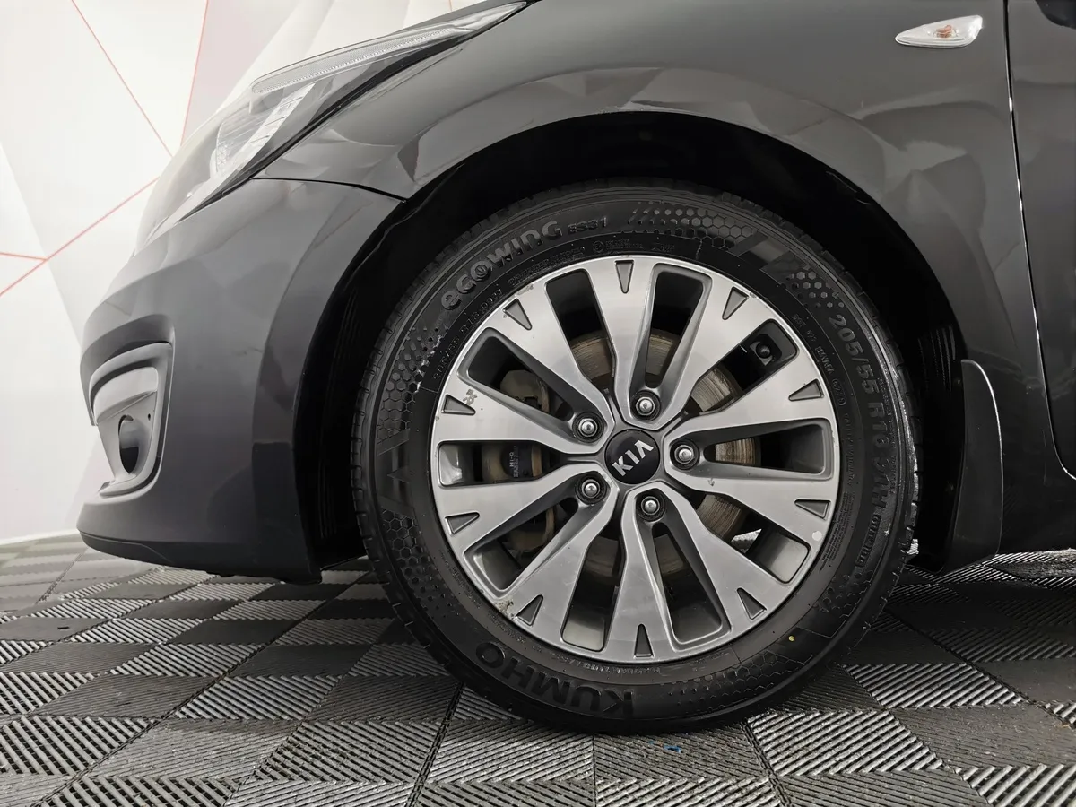 Kia Ceed 1.6 AT (130 л.с.) Luxe RED Line Черный в АВИЛОН. Слайд №9