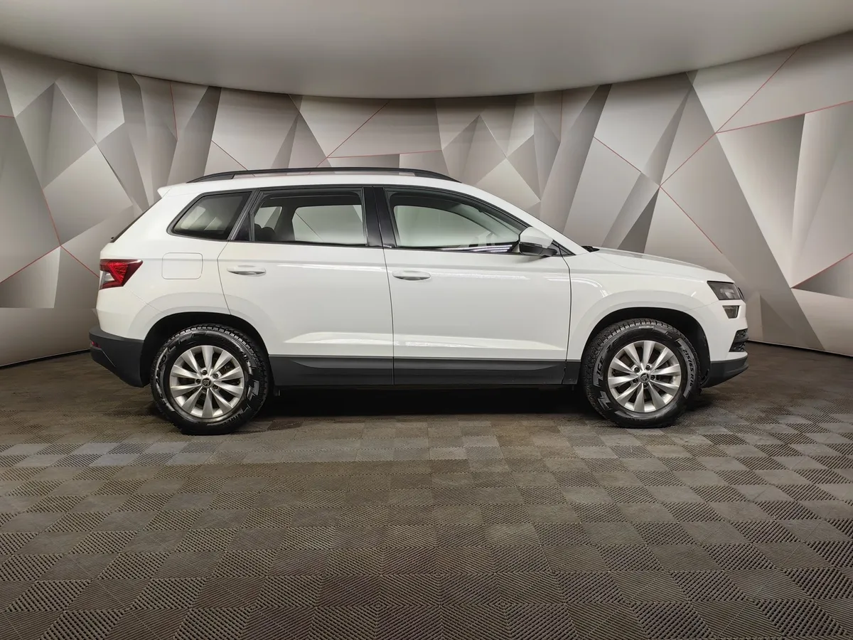 Skoda Karoq 1.4 AMT AWD (150 л.с.) Ambition Белый в АВИЛОН. Слайд №6