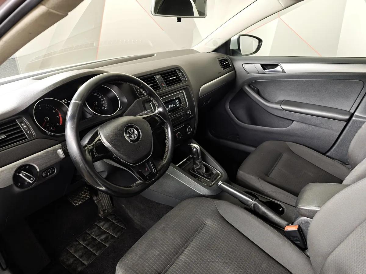 Volkswagen Jetta 1.4 TSI DSG (122 л.с.) Trendline Серебристый в АВИЛОН. Слайд №19
